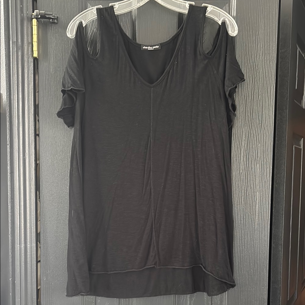 Cha Cha Vente Gray Asymmetrical Short Sleeve T-Shirt